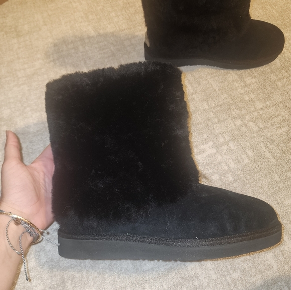 UGG Black PATTEN Boots - Picture 6 of 15